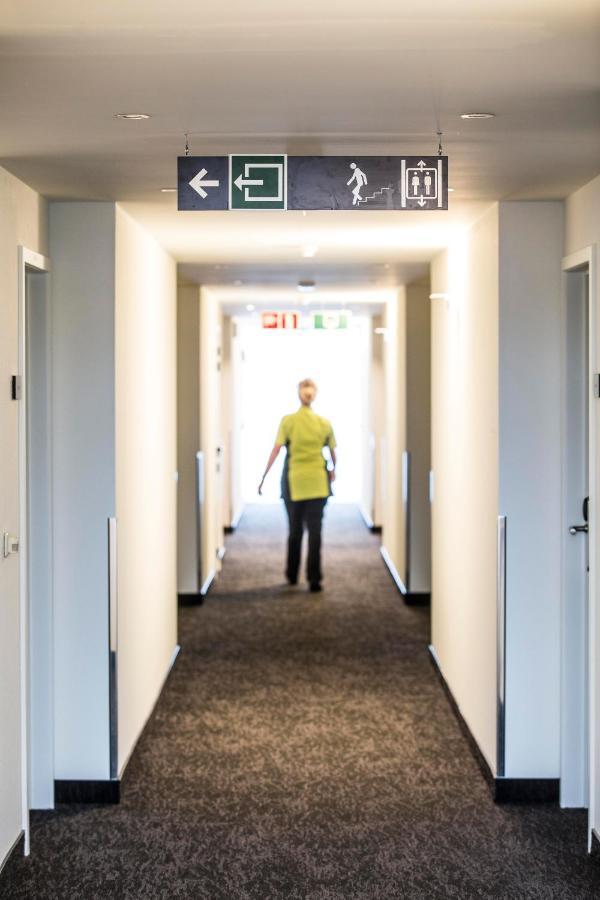 Hotel Let's Meet
